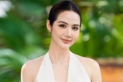 Diễn viên Huyền Lizzie tuổi 35 sexy sang chảnh, vẫn độc thân và không muốn kết hôn