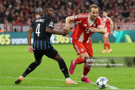 Video bóng đá Bayern Munich - Club Brugge: Mãn nhãn 4 bàn (Cúp C1)