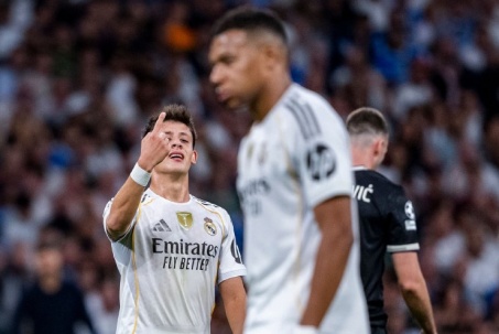 Real Madrid thắng mà như thua: Phải đá "Siêu kinh điển" với Barcelona thế nào?