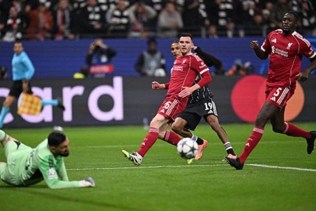 Trực tiếp bóng đá Frankfurt - Liverpool: Salah bỏ lỡ đối mặt (Cúp C1) (Hết giờ)