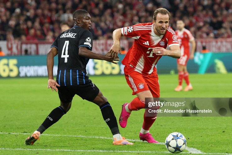 Bayern Munich tìm ra bàn thắng từ khá sớm