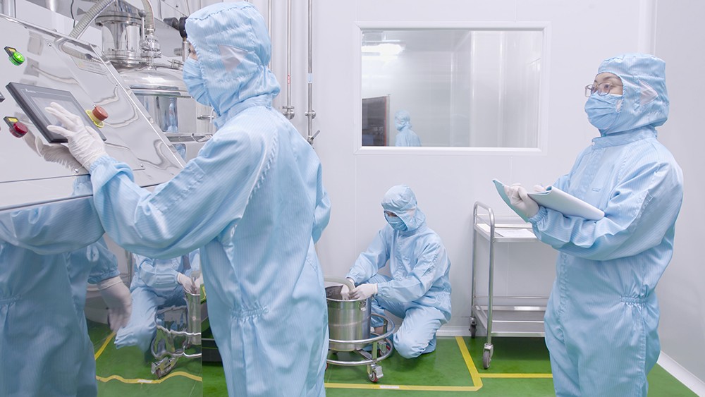 Tại Nhà máy Công nghệ cao STARMED (Hưng Yên), sản phẩm Dr.Wet được sản xuất đạt chuẩn ISO 13485, đảm bảo quy trình vô trùng tuyệt đối.