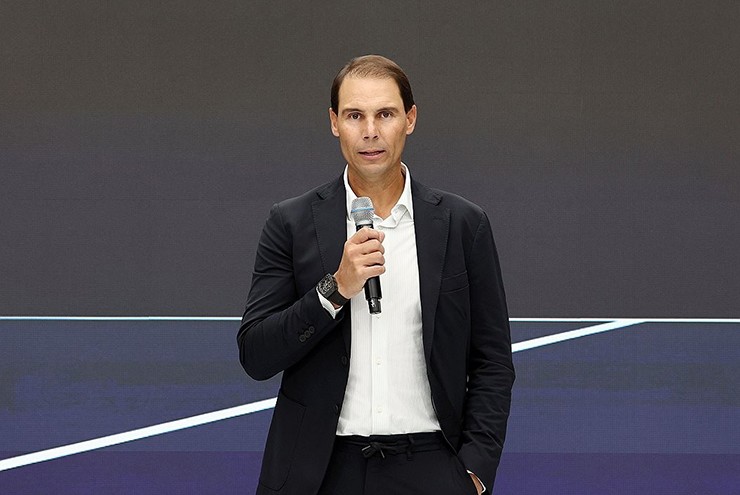 Nadal cho rằng thành công bắt đầu từ việc thừa nhận ngay cả những nhà vô địch cũng luôn cần hoàn thiện bản thân