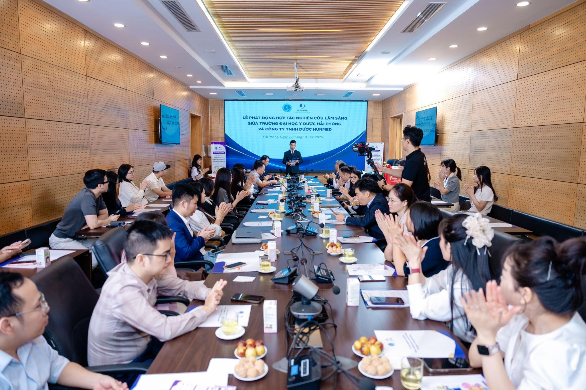 Lễ phát động diễn ra tại Trường Đại học Y Dược Hải Phòng