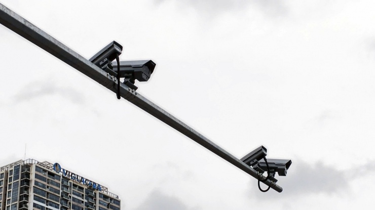 Các camera được triển khai tại các nút giao thông.