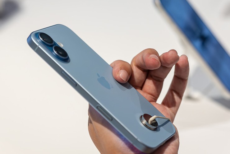 Apple sẽ loại bỏ RAM 8 GB khỏi các mẫu iPhone 18 vào năm sau?