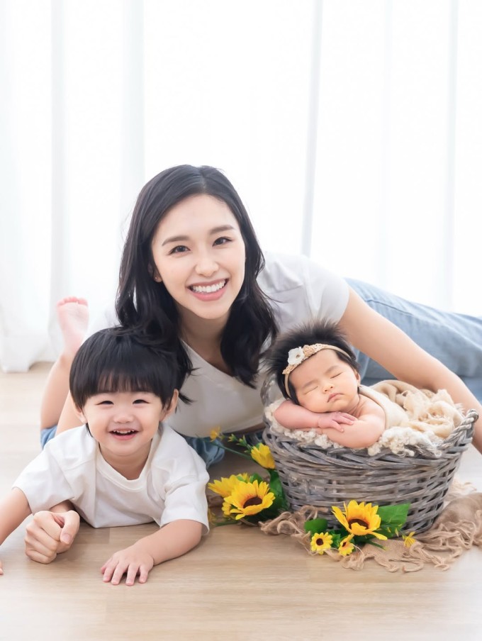 Tăng Thục Nhã sinh năm 1991, nổi tiếng ở TVB nhờ vẻ đẹp gợi cảm. Năm 19 tuổi, cô từng giành ngôi vị cao nhất cuộc thi Hoa hậu Trung Quốc khu vực Hong Kong. Diễn viên đóng 'Tiểu thư dụ tâm', 'PG Love', 'Karate', 'Ghost Net'...