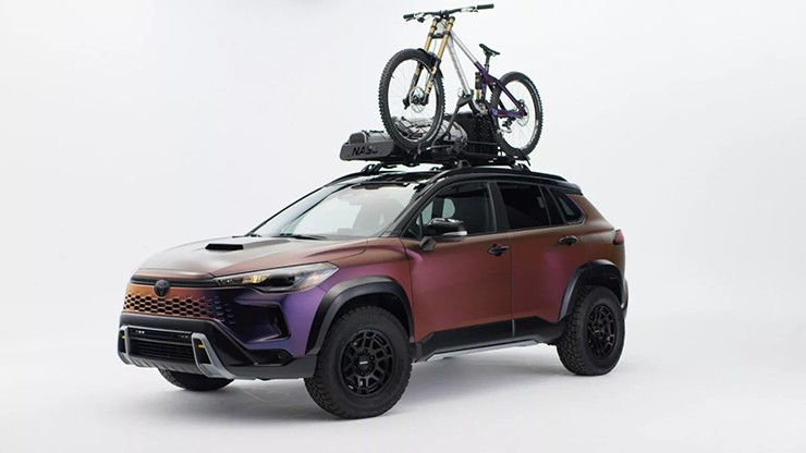 Vén màn Toyota Corolla Cross Hybrid phiên bản off-road đậm chất phiêu lưu - 2
