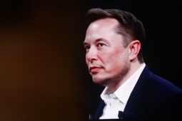 Cơn thịnh nộ của Elon Musk và “cuộc chiến” 1.000 tỷ USD