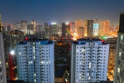 Bí ẩn căn hộ chung cư suốt năm không sáng đèn