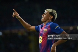 Yamal thích chọc thủng lưới đội phủi hơn Real Madrid, nói đại kình địch là "đồ ăn cắp"