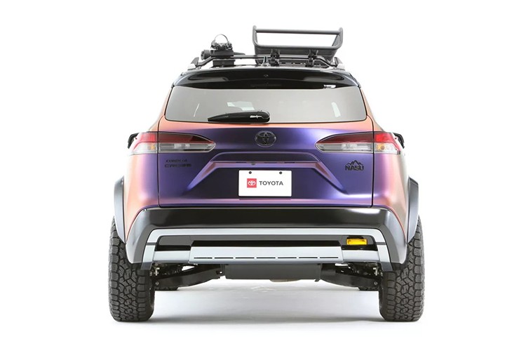 Vén màn Toyota Corolla Cross Hybrid phiên bản off-road đậm chất phiêu lưu - 4