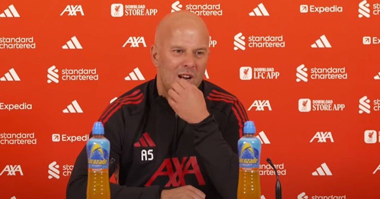 HLV Slot giải thích nguyên nhân Salah sa sút, nói về trận thua MU - 1