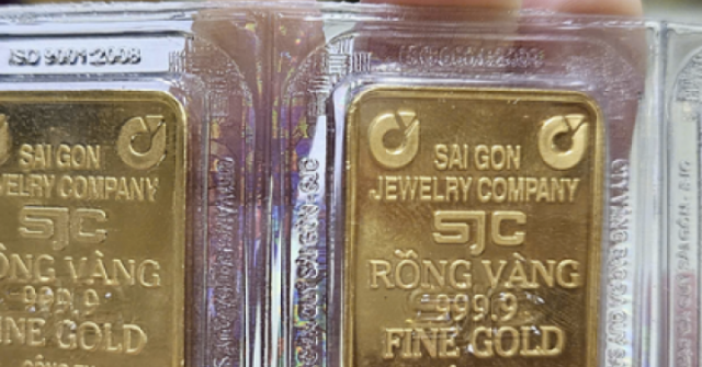 Tối 24-10, giá vàng giảm mạnh
