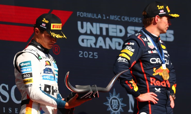 Lợi thế dẫn đầu của Piastri liên tục được rút ngắn