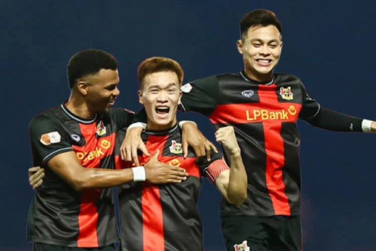 Video bóng đá  PVF CAND - Ninh Bình: Đẳng cấp Hoàng Đức, sao Việt kiều ghi dấu ấn (V-League)