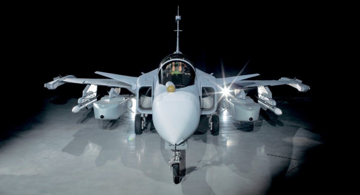JAS-39 Gripen được trang bị tên lửa Taurus. (Ảnhh: Defence Express)