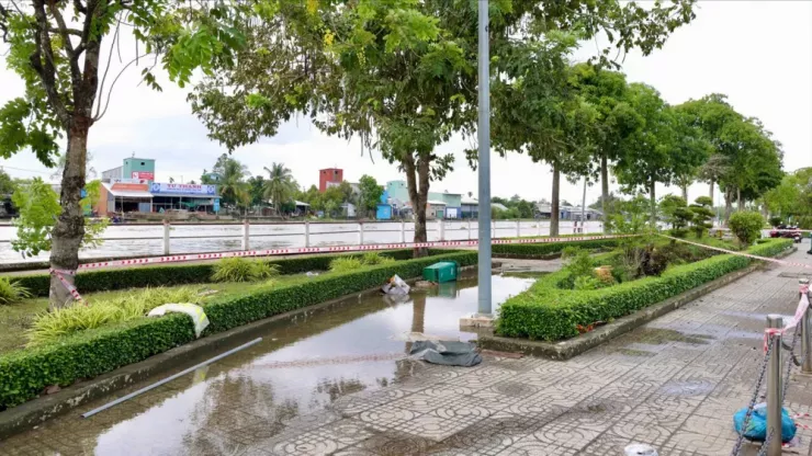 Khu vực 2 em học sinh bị điện giật tử vong ở công viên