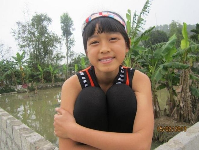 Năm 2013, Đỗ Thị Hà lần đầu được chụp hình bằng máy ảnh. Lúc đó, cô 12 tuổi, làn da ngăm đen, gương mặt toát lên vẻ lanh lợi.
