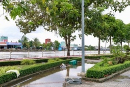 Vụ 2 học sinh bị điện giật tại công viên ở Cần Thơ: Trách nhiệm thuộc về ai?