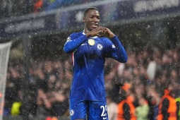 Caicedo có động thái khiến Chelsea lo sốt vó, Real chờ cơ hội