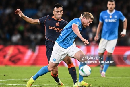 Video bóng đá Napoli - Inter Milan: De Bruyne lập công, McTominay ghi siêu phẩm (Serie A)