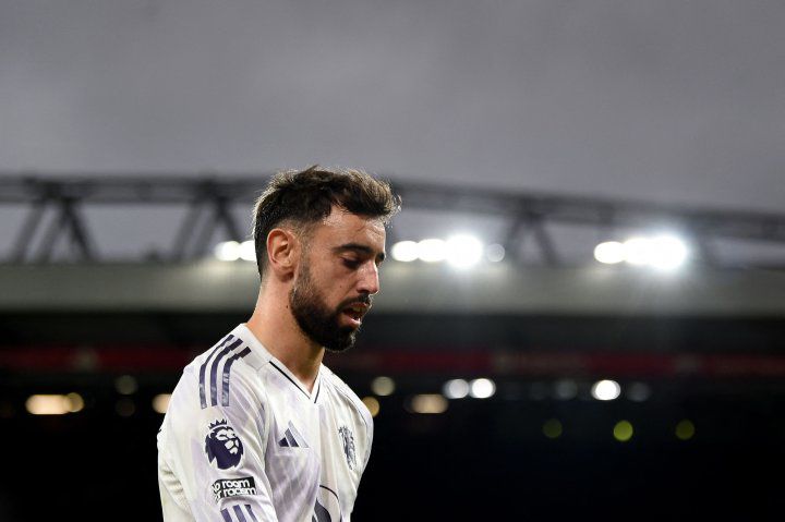 Bruno Fernandes đã được Al Hilal mời mức lương 700.000 bảng/tuần
