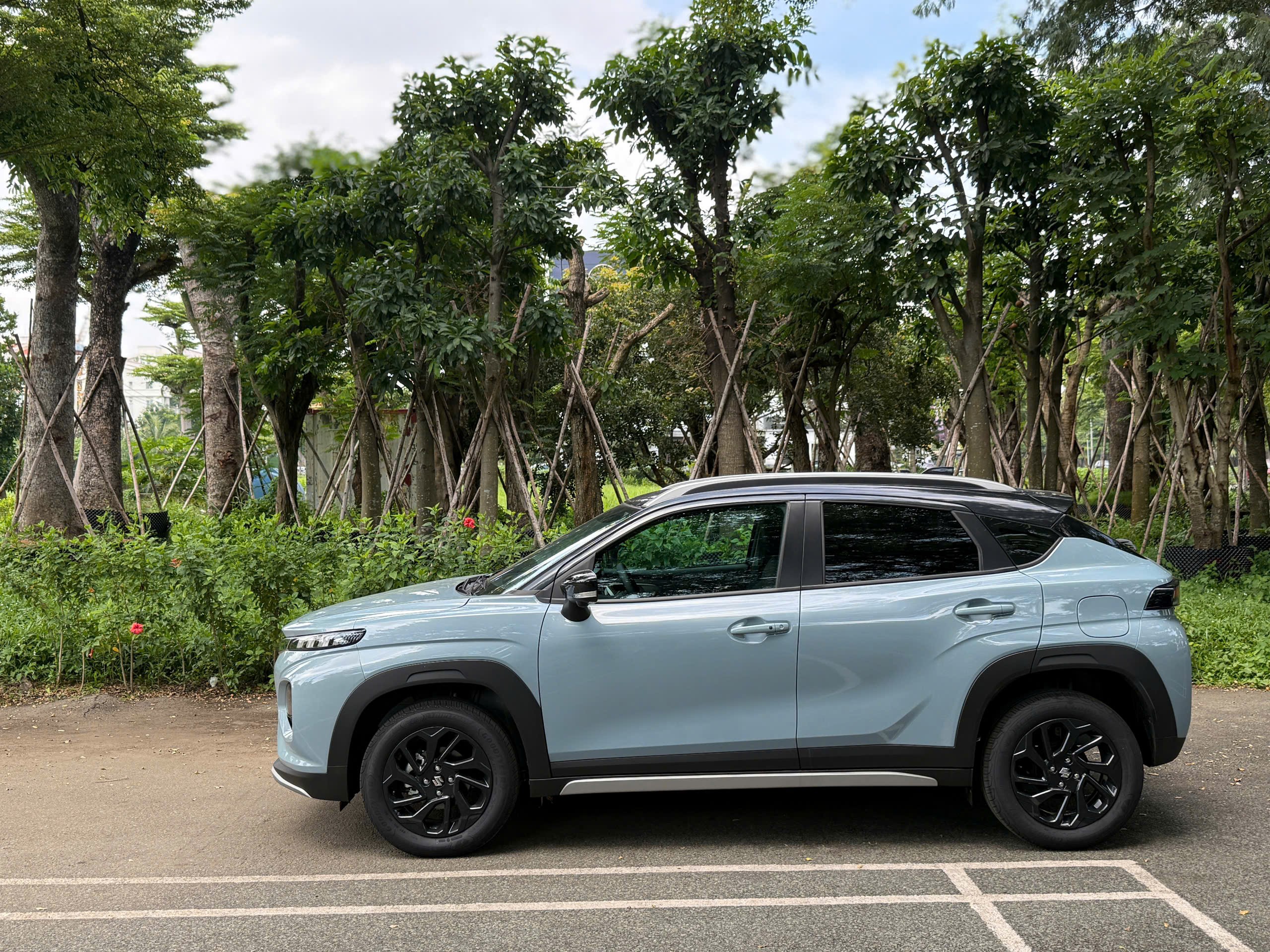 Đánh giá nhanh SUV Suzuki Fronx: SUV đô thị có đủ sức hút? - 4