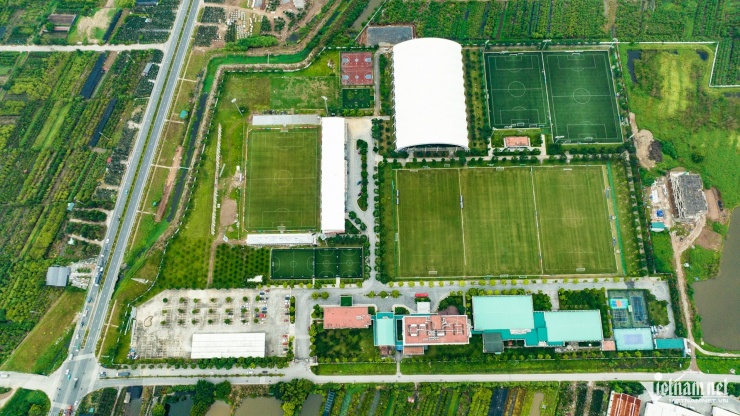 Toàn cảnh nơi sắp xây sân vận động lớn nhất Việt Nam ở Hưng Yên - 2