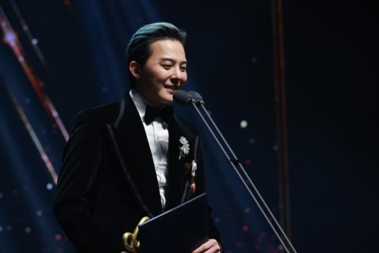 G-Dragon chia sẻ niềm vinh dự với các thành viên khác của Big Bang trước thềm kỷ niệm 20 năm thành lập nhóm.