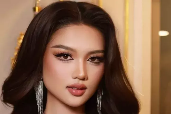 Á hậu Thu Ngân đại diện Việt Nam thi Hoa hậu Liên lục địa