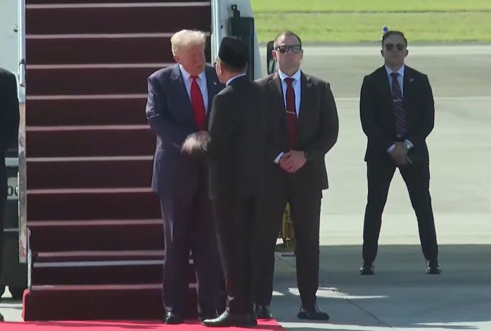 Tổng thống Mỹ Donald Trump đến Malaysia - 2