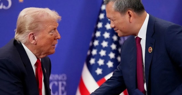 Ông Trump ký loạt thỏa thuận “vàng” tại Đông Nam Á
