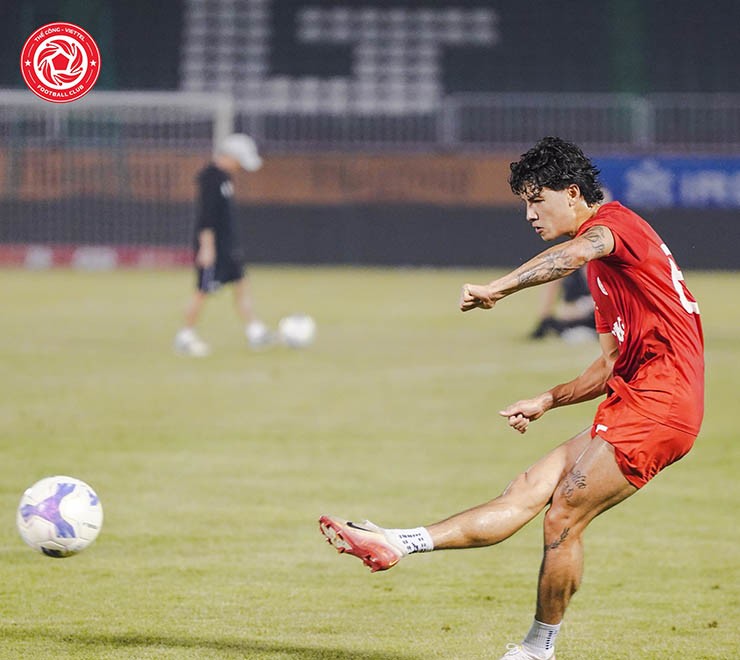 Trực tiếp bóng đá HAGL - Thể Công Viettel: Đội khách có bàn danh dự (Hết giờ) - 11