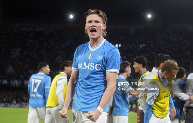 McTominay tỏa sáng với một siêu phẩm vào lưới Inter Milan