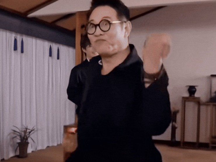 Lý Liên Kiệt gây sốt