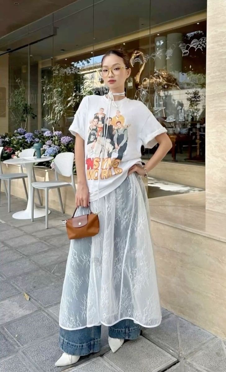 Những xu hướng chân váy dành cho các quý cô công sở trong mùa Thu Đông 2025 - 5