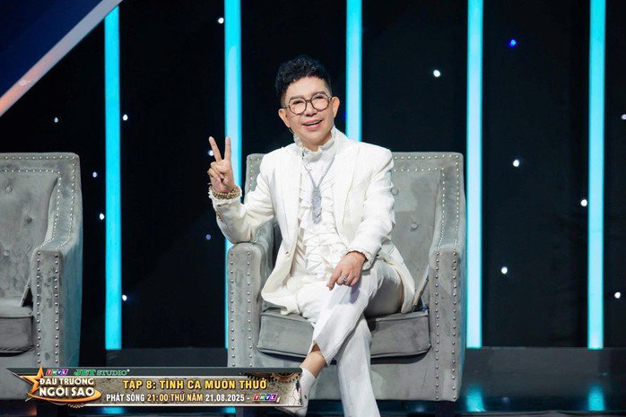 Long Nhật khẳng định vẫn bận rộn với công việc