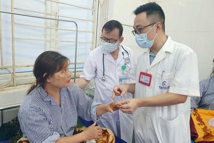 Vấn đề sức khỏe tim mạch của người dân cũng là điều báo động sau mỗi trận bão lớn xảy ra.