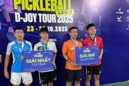 Lý Hoàng Nam vô địch vì Triệu "cầu lông" đến muộn, tranh cãi sự chuyên nghiệp trong pickleball