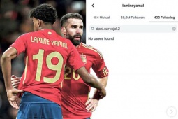 Yamal tiếp tục dỗi hậu El Clasico: Bỏ theo dõi đồng đội trên tuyển, Pedri cũng nối gót