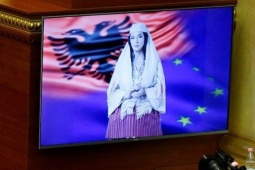 Bộ trưởng AI của Albania đang 'mang thai 83 đứa con'