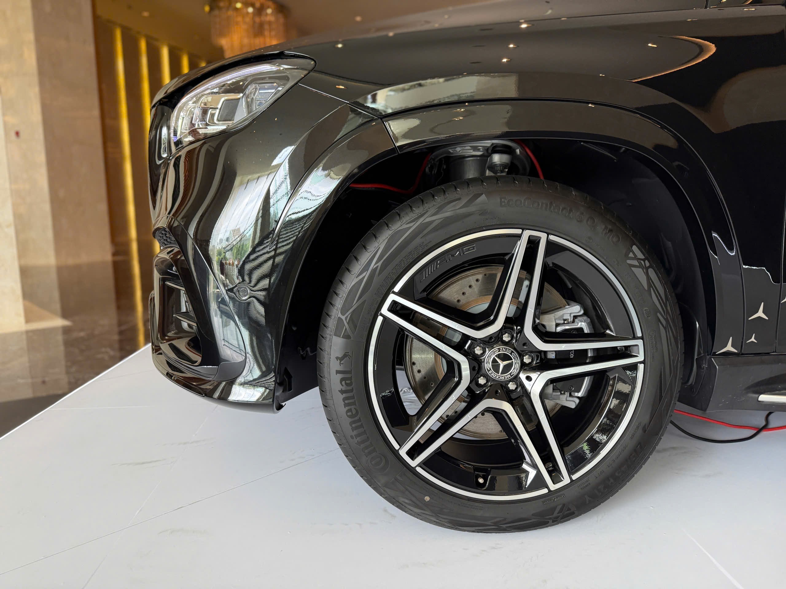 Chi tiết Mercedes-Benz GLS bản kỷ niệm 30 năm, giá 6 tỷ đồng - 6