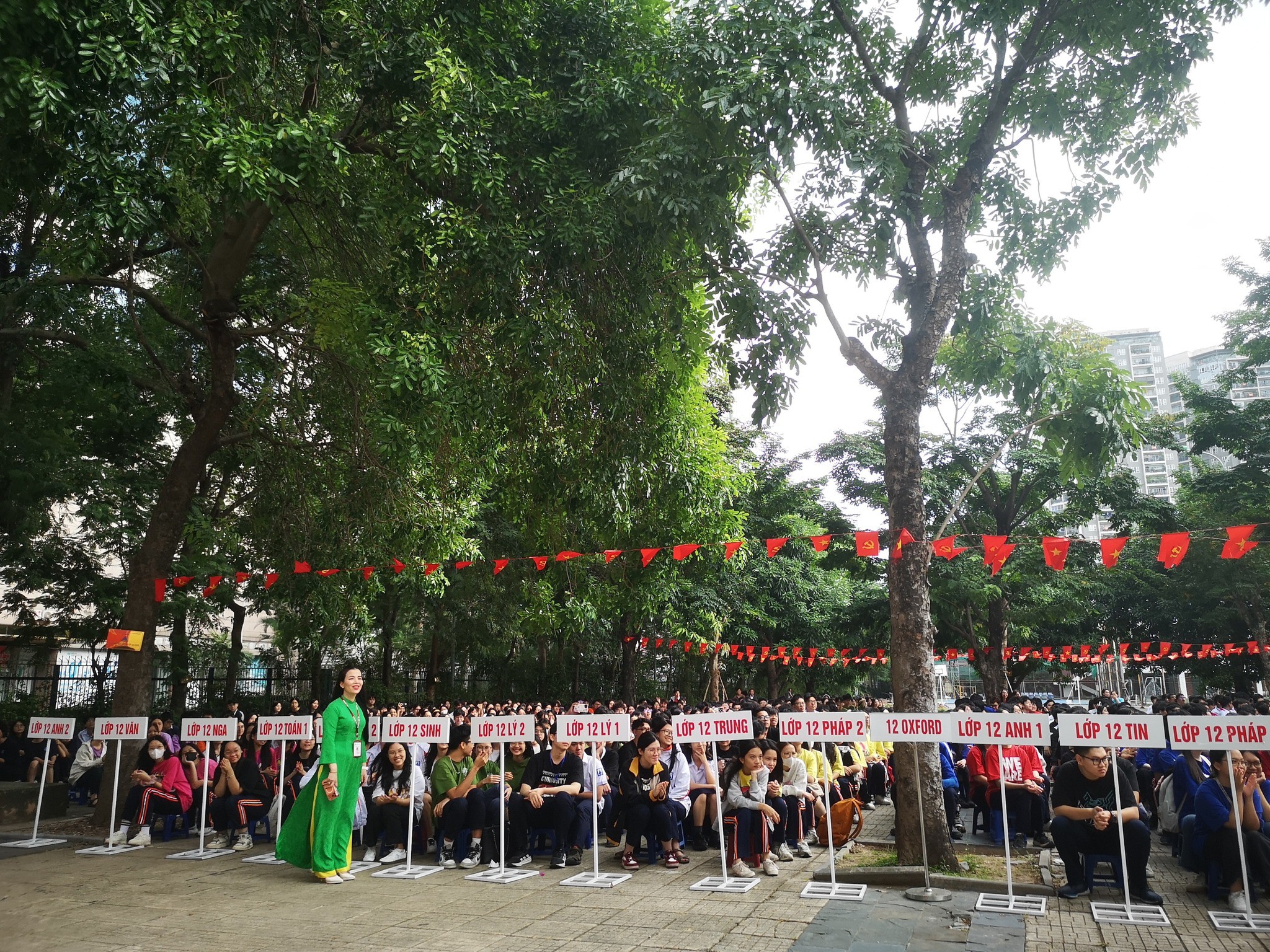 Cô giáo chủ nhiệm lớp 12 chuyên Sinh của Bảo Khánh