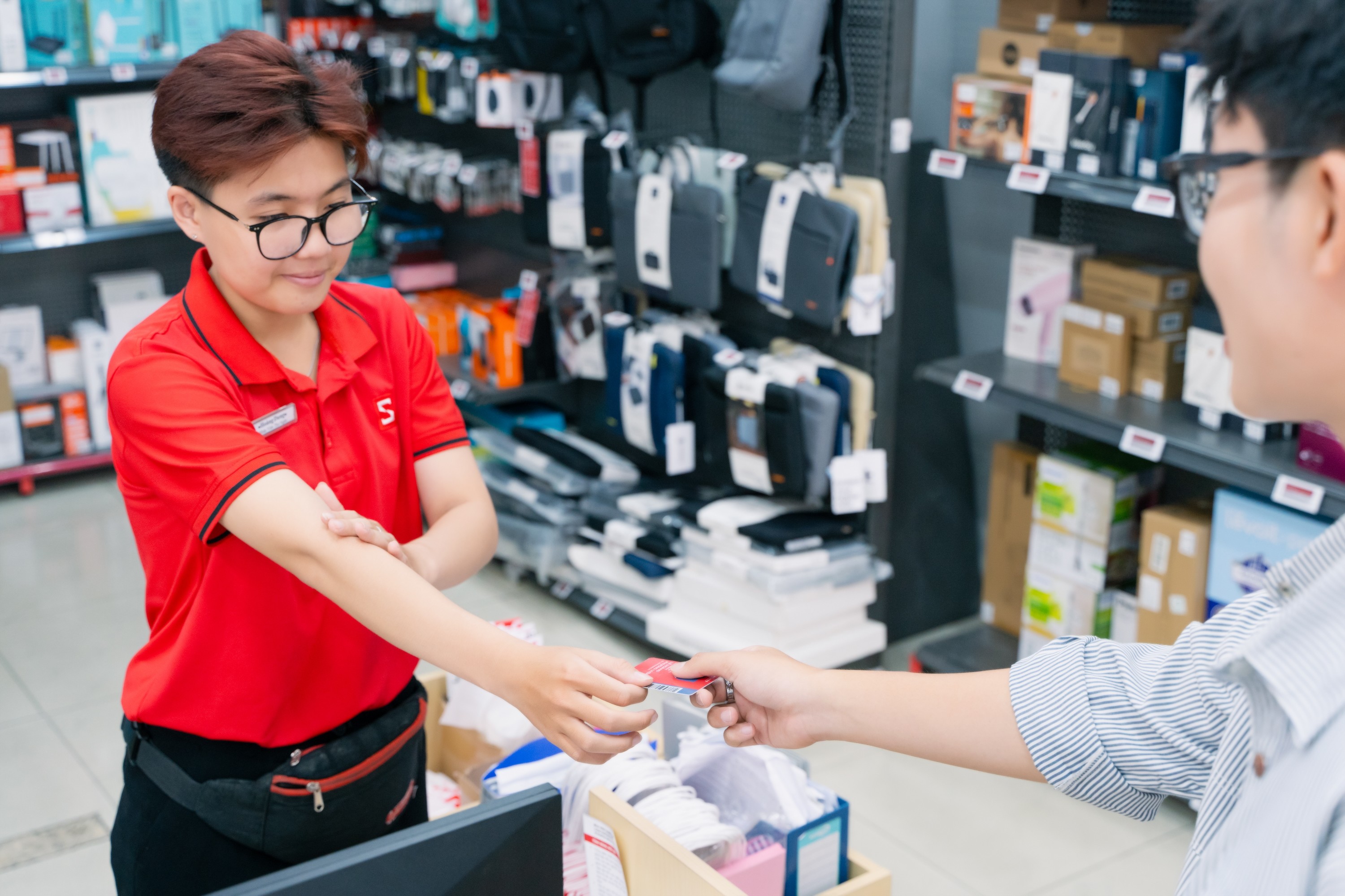 CellphoneS nâng cấp quyền lợi cho khách hàng doanh nghiệp, hạng thành viên S-Business - 1