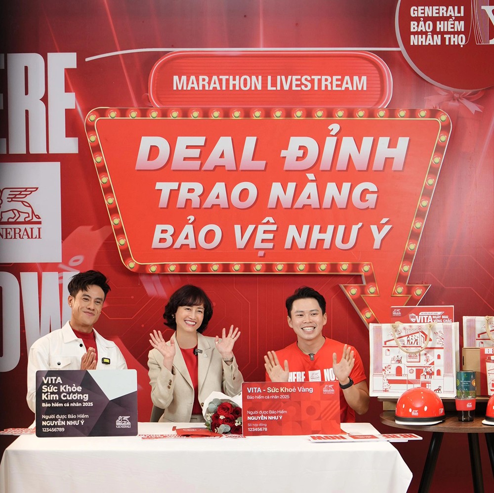 Bà Nguyễn Phương Anh - Tổng Giám đốc Generali Việt Nam tham gia giao lưu ở phần mở đầu chương trình