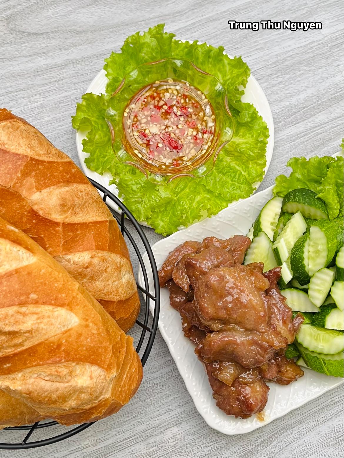 Thịt khìa nước dừa mềm mọng, ăn cùng cơm nóng hay bánh mỳ đều siêu "cuốn".