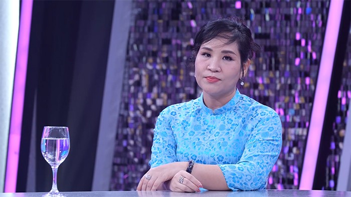 Tiến sĩ Tô Nhi A gửi gắm thông điệp: “Không có phép màu nào giúp cuộc sống tốt lên nếu ta không dám bước đi".