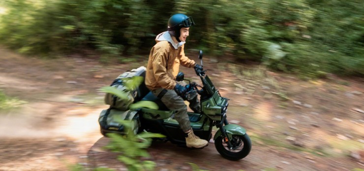 Ra mắt xe máy Honda Square X125 độc đáo, hút giới trẻ - 2