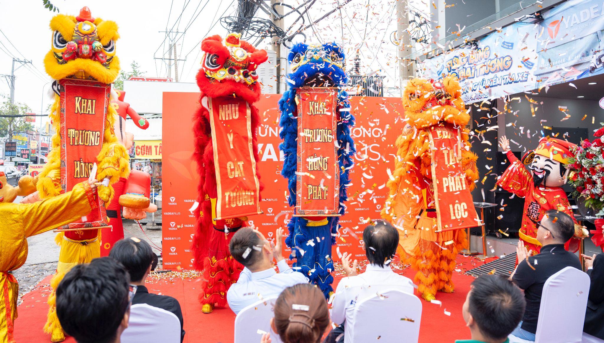 Xe điện Yadea khai trương cửa hàng Yadea Plus tại khu vực Bình Chánh, TP. HCM - 1